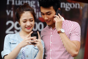 New race for mobile phone subscribers begins