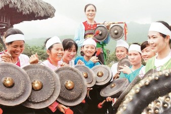 The sound of gongs in Ba Vi