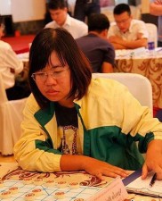 Huynh, Yến remain leaders of chess championships