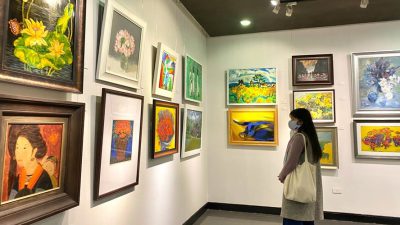 Fine art exhibition greets Party and Lunar New Year