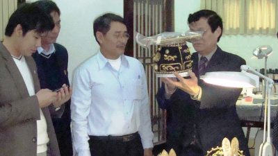 Journey to restore crowns of Nguyen emperors