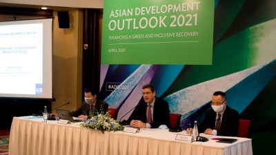Vietnam’s economic growth to bounce back strongly in 2021-2022