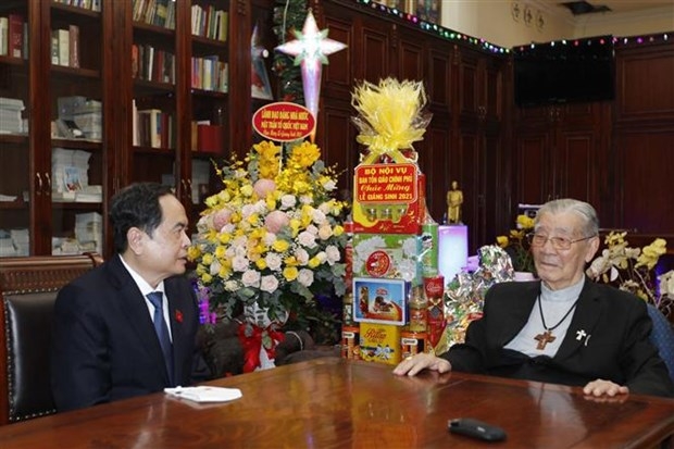 NA Vice Chairman sends Xmas, New Year greetings to Ho Chi Minh City, Tien Giang