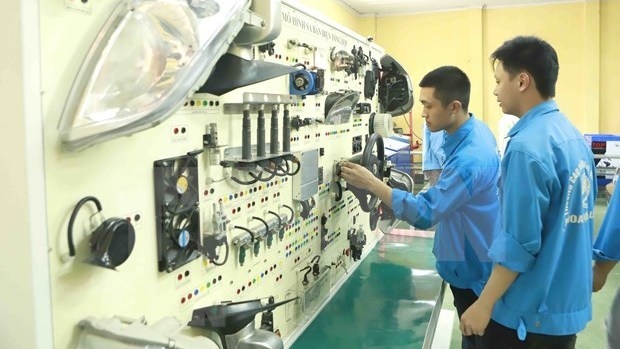 Strategy approved to boost vocational training development until 2030