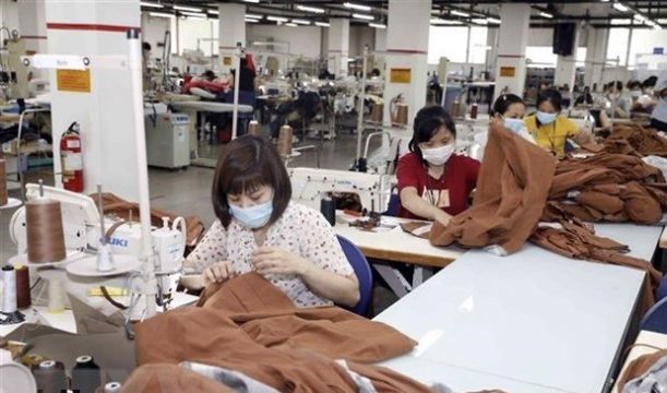 vietnam-laos-trade-value-surges-over-30-percent-in-2021.jpg