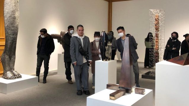 new-art-space-sculpture-exhibition-open-in-hanoi.jpg