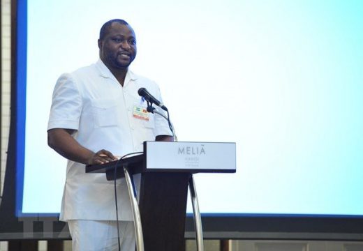 forum-explores-trade-investment-chances-between-vietnam-sierra-leone.jpg