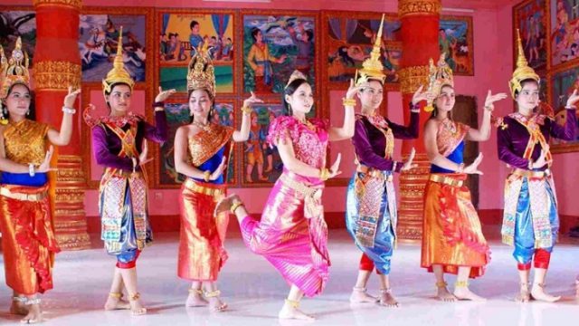 aday-folk-singing-of-khmer-people-honoured-as-national-cultural-heritage.jpg