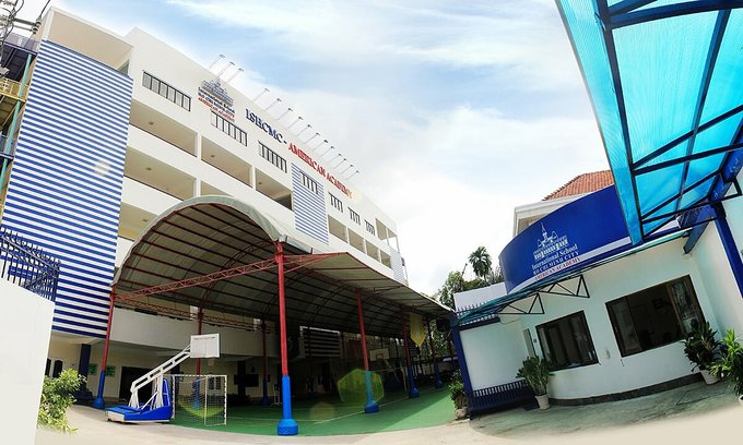 Cops to probe HCMC international school students' fight